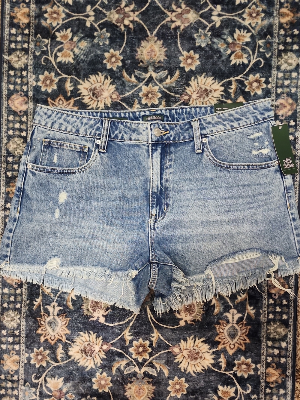 Wild Fable Light Wash Distressed Denim Shorts with Frayed Hem